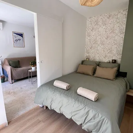 Lägenhet 2p Renove Avec Terrasse Au Port De Nice